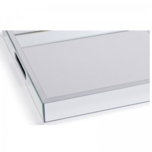 علبة تقديم المرآة