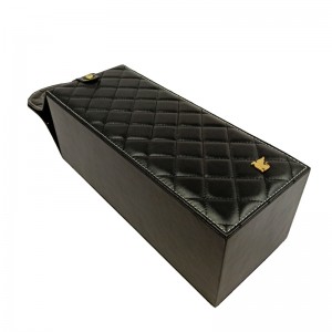 بو الجلود والمجوهرات مربع مضغوط