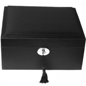 أسود جلدي حالة فاليه