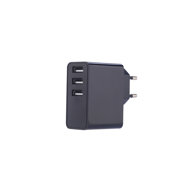 KPS-8704LC شاحن حائط ثلاثي المنافذ USB