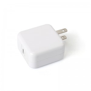 شاحن السفر KPS-8409LC PD 18W