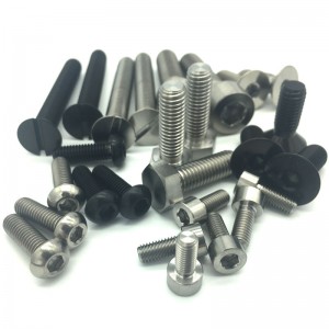 الترباس التيتانيوم والمسمار