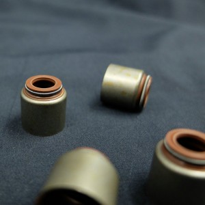 حجم حسب الطلب قطع المطاط السيارات صمام الجذعية ختم النفط ختم النفط SKF لمحركات الشاحنة