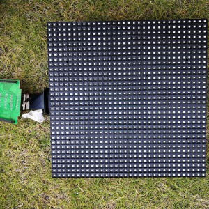 حالة الألومنيوم IP67 أمامية خدمة الشاشة في الهواء الطلق لتركيب ثابت وتأجير