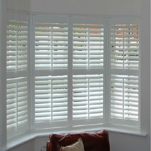 مصاريع البلاستيكية والمكونات جعل النوافذ