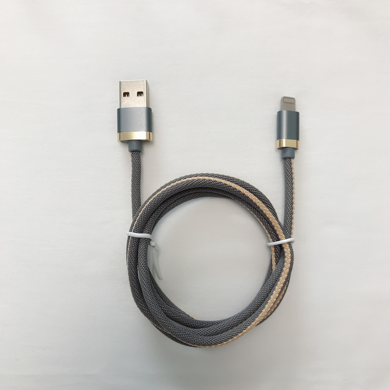 كابل بيانات USB للإسكان المستدير 3.0A لشحن USB مضفر سريع لشحن USB صغير ونوع C وشحن البرق ومزامنة