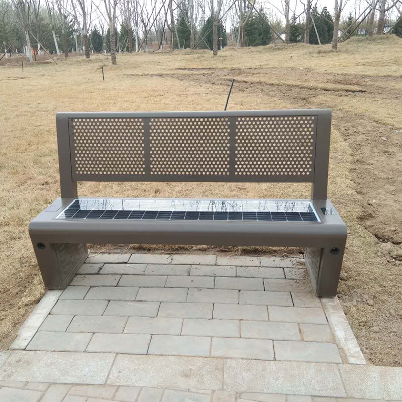 مقاعد الشارع الشمسية العامة في مقاعد الحديقة الشمسية مع الشحن اللاسلكي