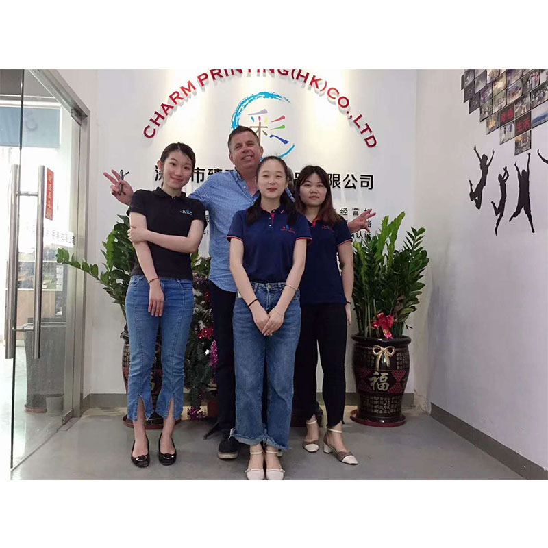 منتجات الحيوانات الأليفة البريطانية العملاء القادمة لشركتنا