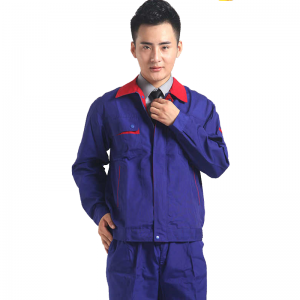 عدة عناصر رئيسية من ملابس العمل المخصصة