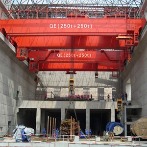 انفجار العلوية كرين