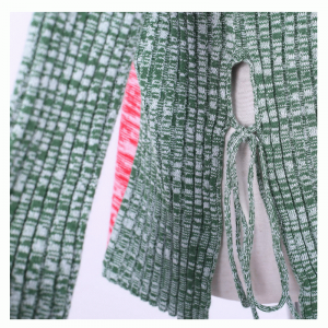 كنزة صوفية 100٪ بألوان ثلاثة أضعاف