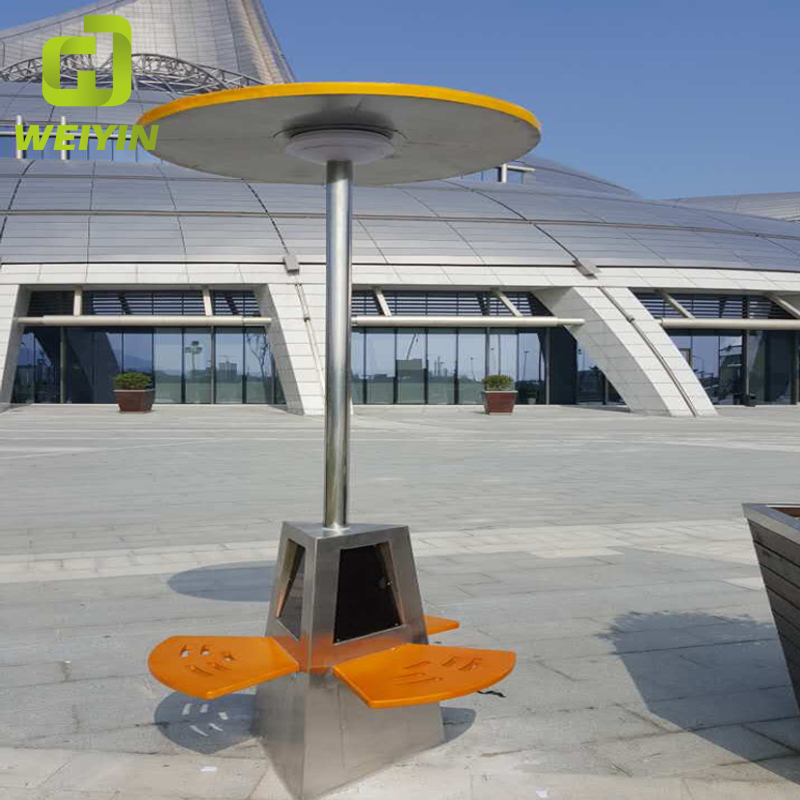 الذكية الإعلان بالطاقة الشمسية مقاعد البدلاء مع إضاءة LED شاحن USB للخارجية