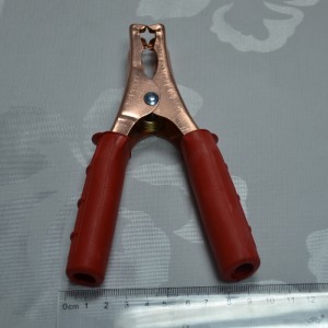 B01 البطاريات المشابك