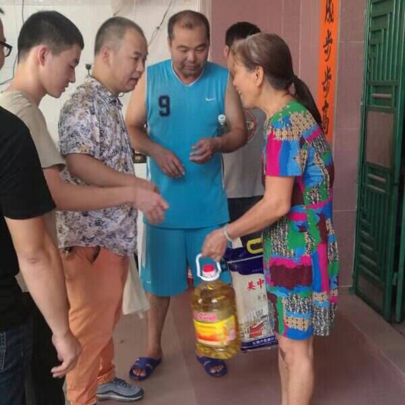 Shengjia الخيرية في سبتمبر ، 2019