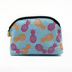 حقيبة مستحضرات التجميل قماش