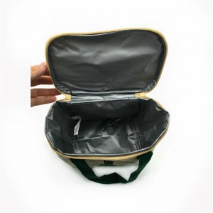 حقيبة جديدة