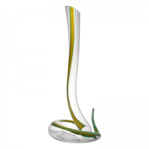 Sanzo Wholesale Handmade Glassware Manufacturer فريدة من نوعها زجاج واحد النبيذ الأحمر المصفق \/ الإبريق 1200ml \/ 40oz 900031