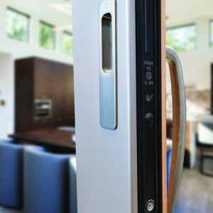 ارفع وانزلق الباب