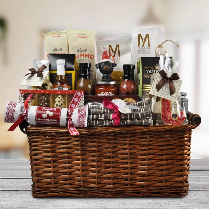 سلة هدايا عيد الميلاد