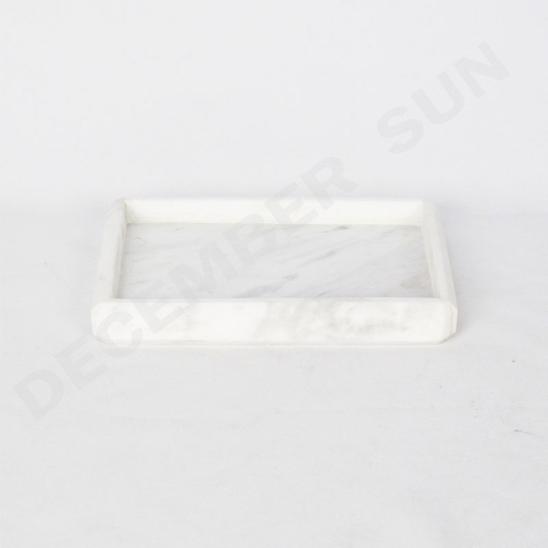 مجموعة صينية تقديم من الرخام الأبيض