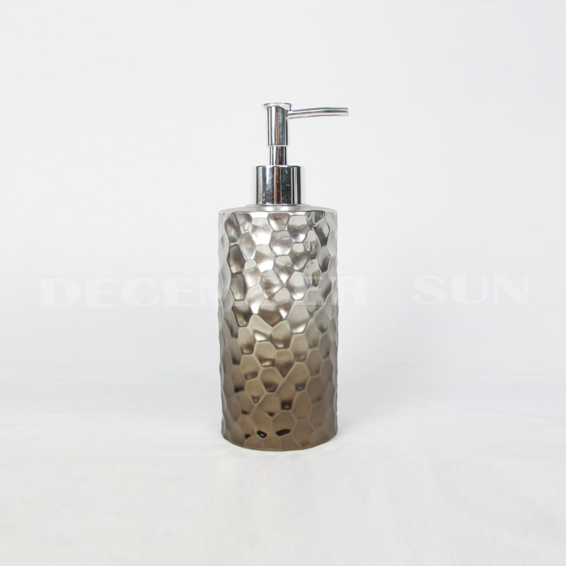 2019 حسنا بيع مجموعة الحمام التبعي السيراميك