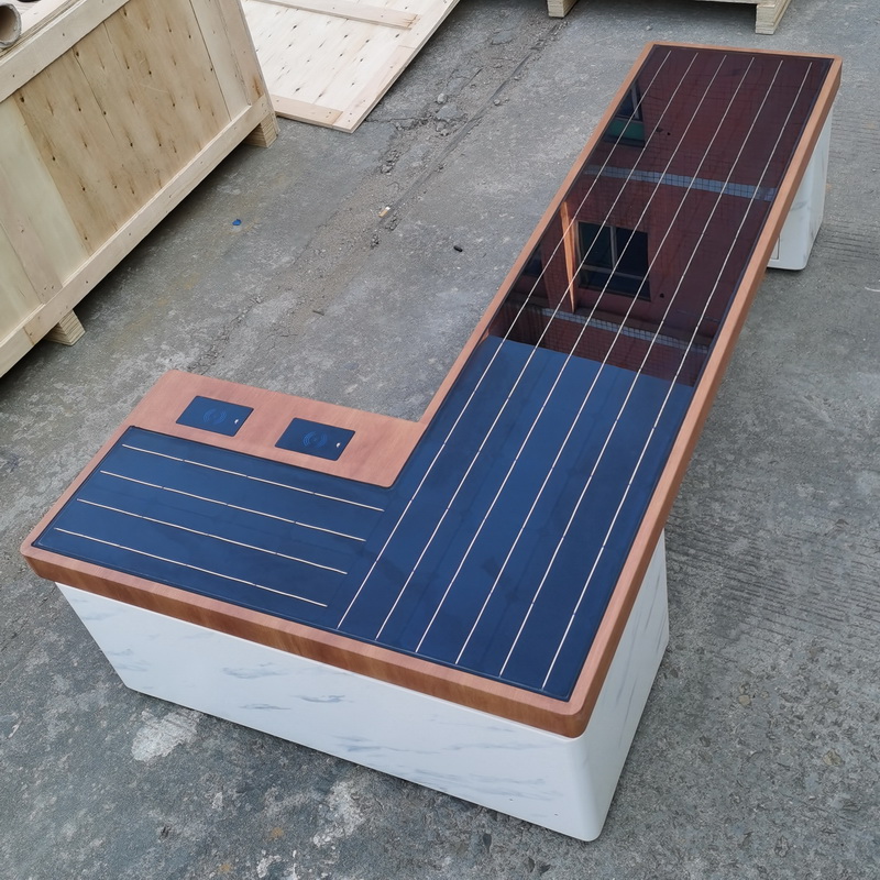 تخصيص الألوان الساخنة بيع مقعد الطاقة الشمسية الذكية الموفرة للطاقة لحديقة