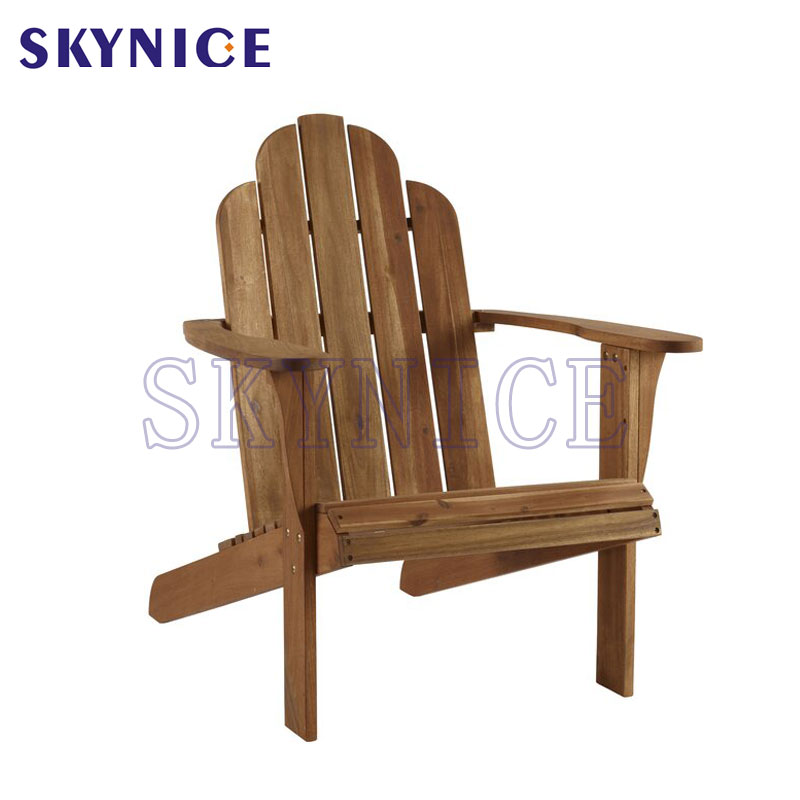 كرسي الحديقة الخشبية آديرونداك في الهواء الطلق