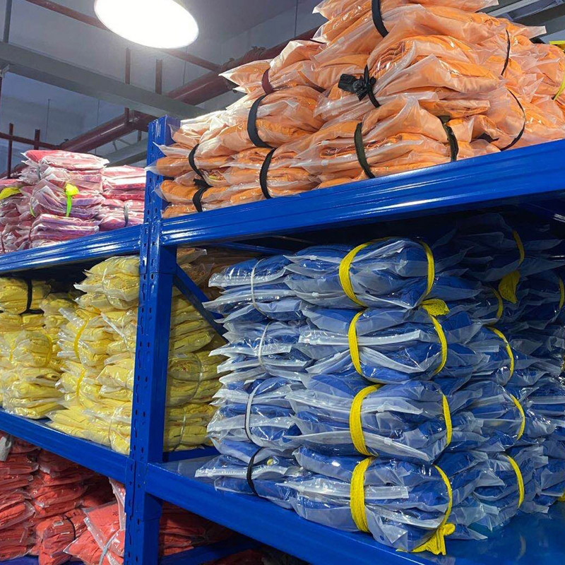 استبدال مخازن أكبر