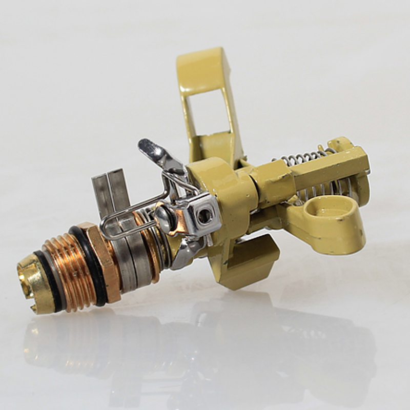 تأثير المعادن رذاذ رئيس الري الزراعي