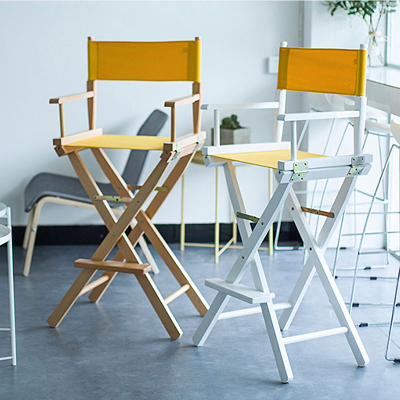 كرسي المخرج --- عرش كل منتج إعلامي إبداعي