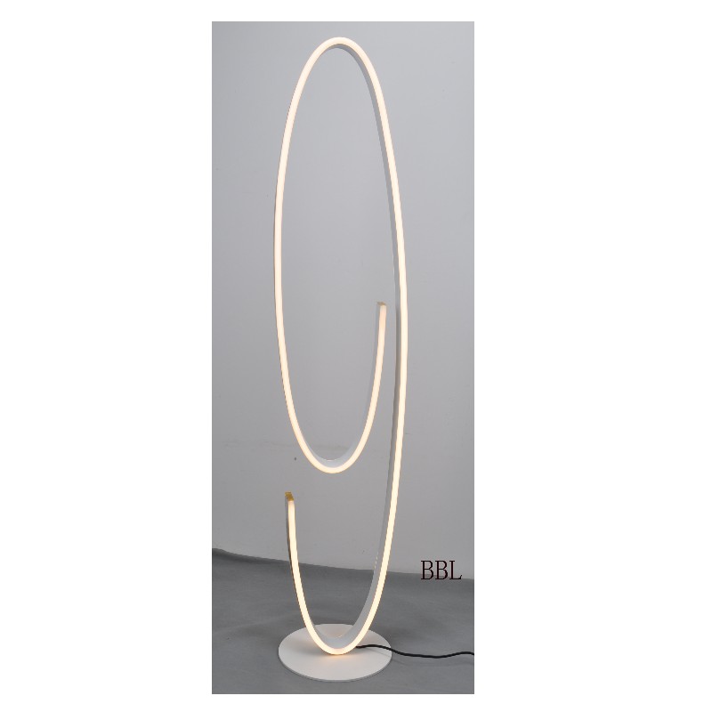 مصباح أرضي LED مع شكل المسار