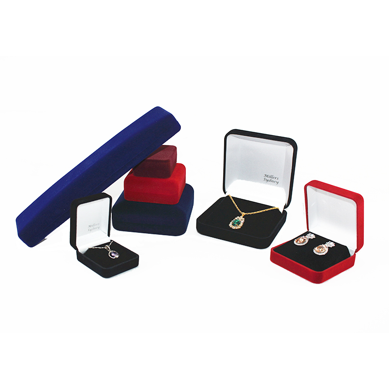 هدية مربع مربع مربع المخملية هدية مربع