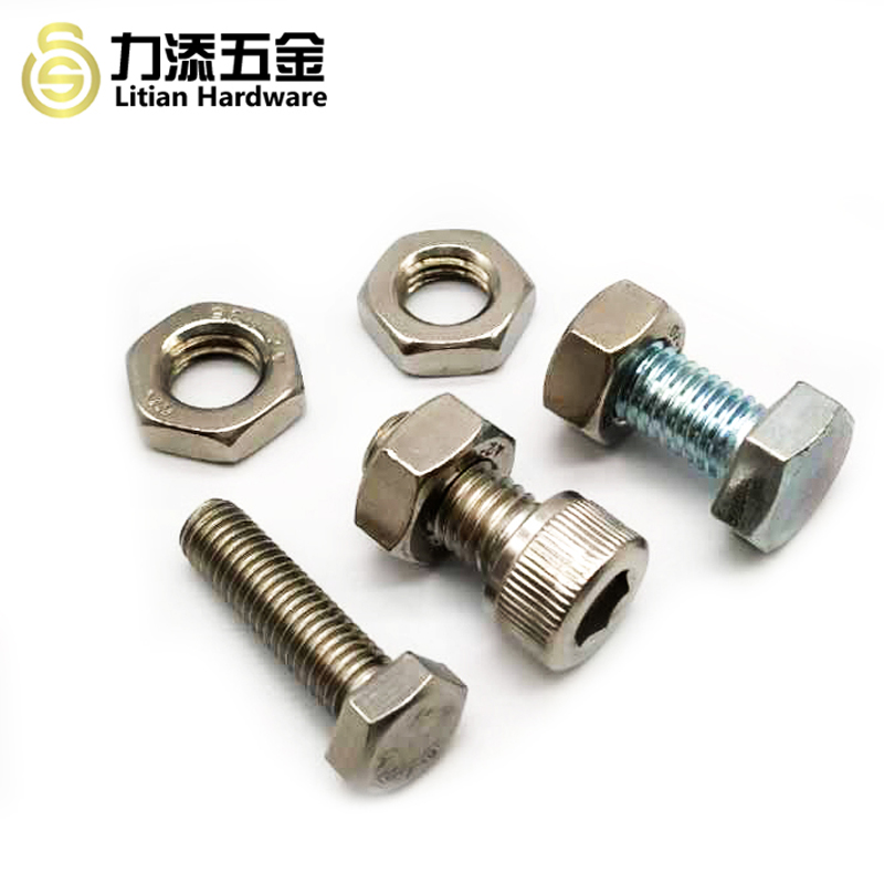 تشكيل الأزيز وعملية إزالة السحابات