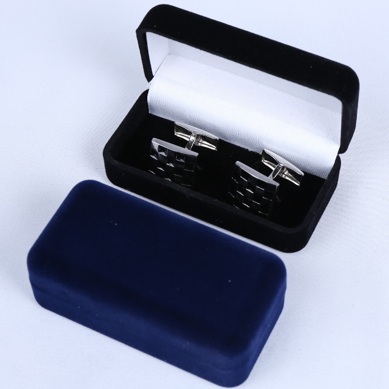 السلعة D-68S علبة دائرية مخملية الشكل لأزرار الأكمام ، مشبك ربطة عنق ، شارة إلخ. mm. 75 * 38 * 28 ، أوزان حوالي 30 جرام