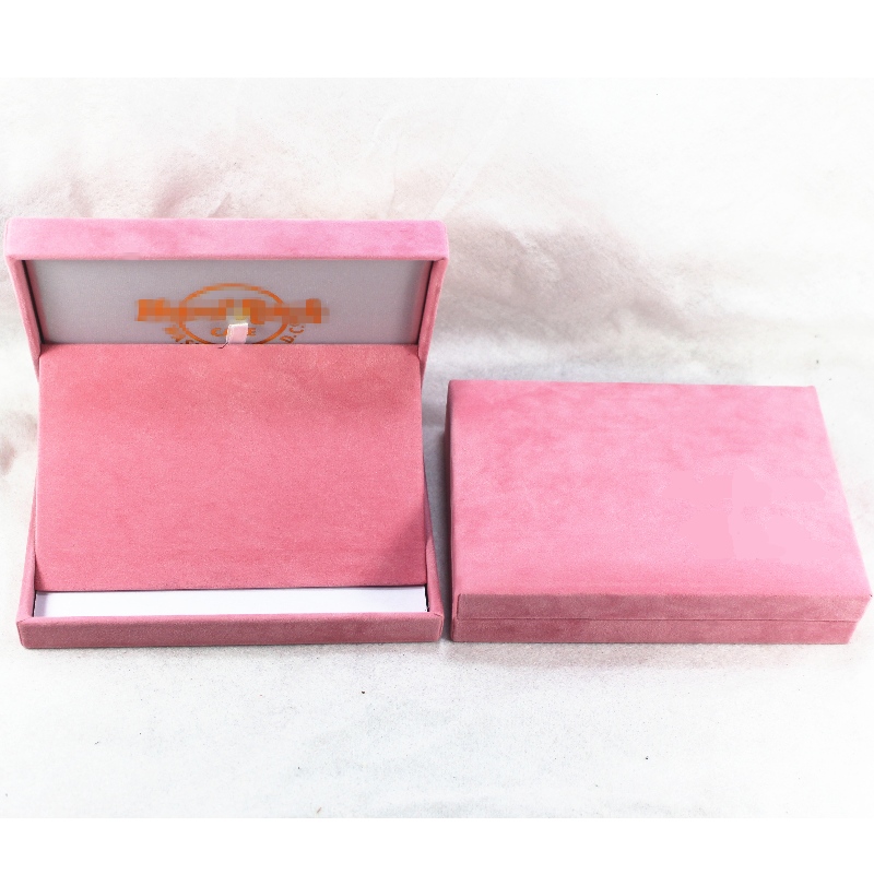 البند V-15H صندوق فلانيلت مستطيل لـ 130 * 80 مم عملات متعددة وشارات وميداليات وأزرار أكمام ، إلخ. 158 * 112 * 36 ، الوزن حوالي 170 جرام