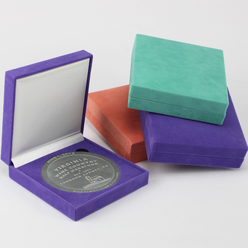 البند V-22S مربع فلنلت مربع لعملة 90 * 90 مم ، شارة ، ميدالية ، إلخ. مم .128 * 128 * 34 ، أوزان حوالي 170 جم