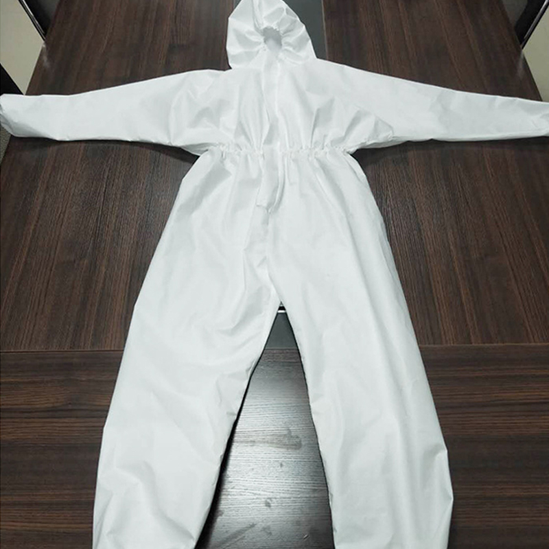 عزل المياه واقية من الملابس