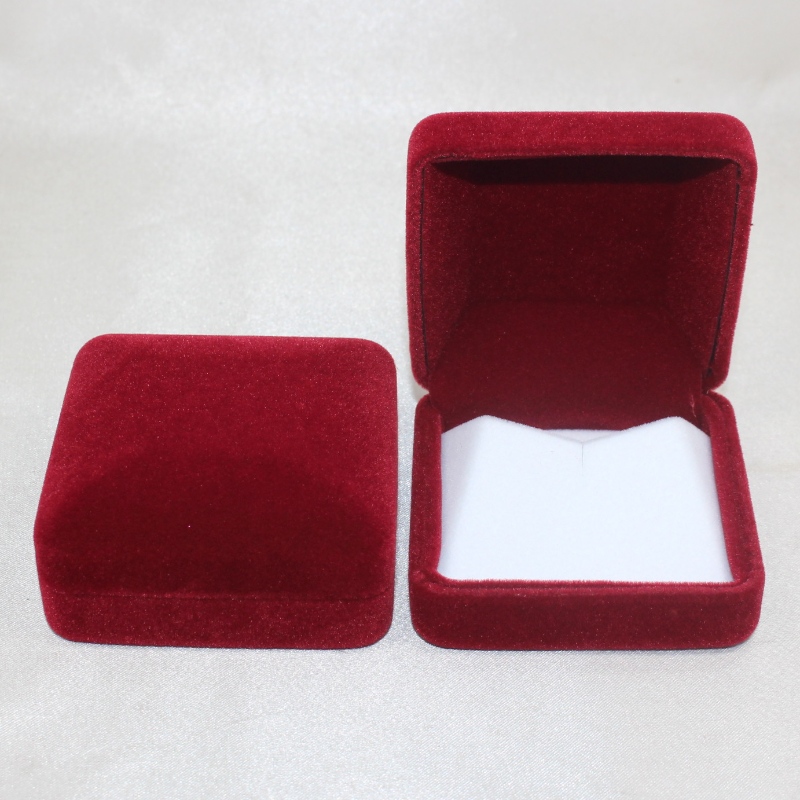 البند صندوق ميدالية T-02 مغطى بفلانليت أو جلد PU لعملة 25-45 مم ، شارة ، ميدالية صغيرة ، إلخ. مم. 65 * 65 * 35 مم ، أوزان حوالي 62 جم