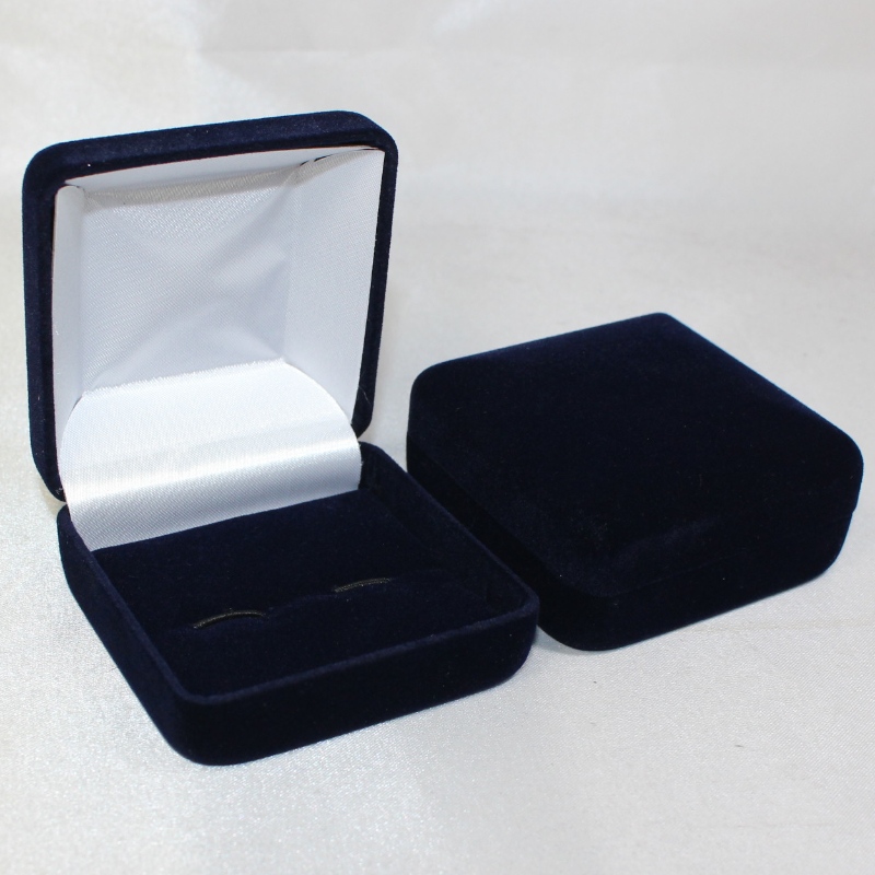 البند صندوق ميدالية T-02 مغطى بفلانليت أو جلد PU لعملة 25-45 مم ، شارة ، ميدالية صغيرة ، إلخ. مم. 65 * 65 * 35 مم ، أوزان حوالي 62 جم