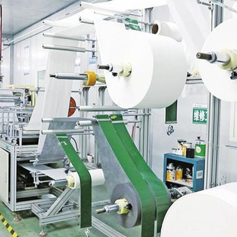 وقد وضعت الشركة بنجاح KN95 قناع الوجه آلة الإنتاج الضخم