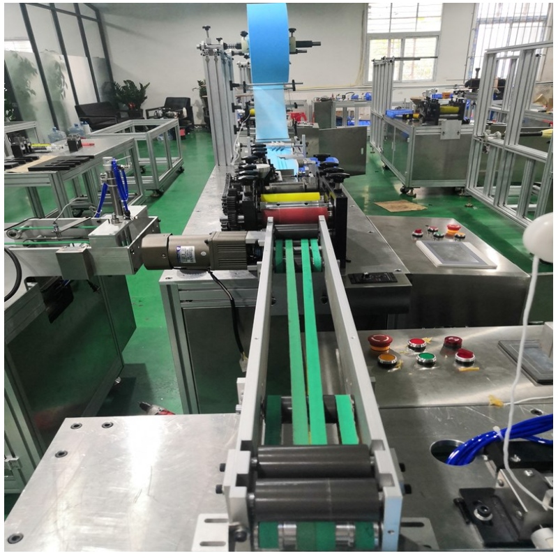 ميزات قناع الأذن الداخلية ؟