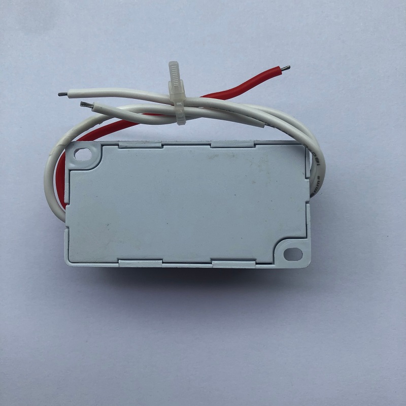 6W 12V مقاوم للماء قذيفة من البلاستيك التبديل امدادات الطاقة منخفضة الطاقة ينظم سائق LED بلاستيك مقاوم للماء