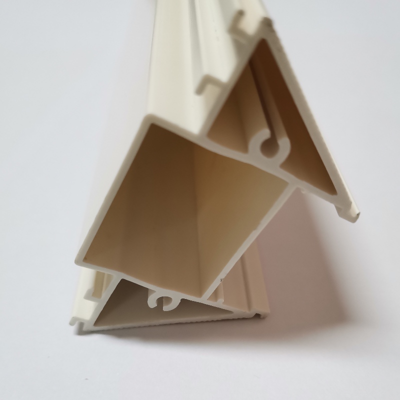 بولي كلوريد الفينيل البلاستيك مقذوف الشخصي مخصصة الإضاءة الشرائح من الشركات المصنعة للبلاستيك في الصين