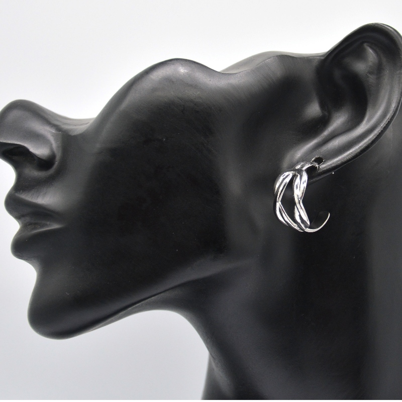 أقراط فضية على شكل C مزدوج أقراط دائرية بيان للإناث أقراط أنيقة مجوهرات الصين Ruifanbao Jewelry Factory