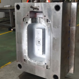 إنتاج تصميم احترافي لكل نوع من أعمال قوالب حقن البلاستيك في صندوق دوران البلاستيك