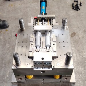 الصين الصانع الدقة جزء من البلاستيك حقن صب خدمات النماذج