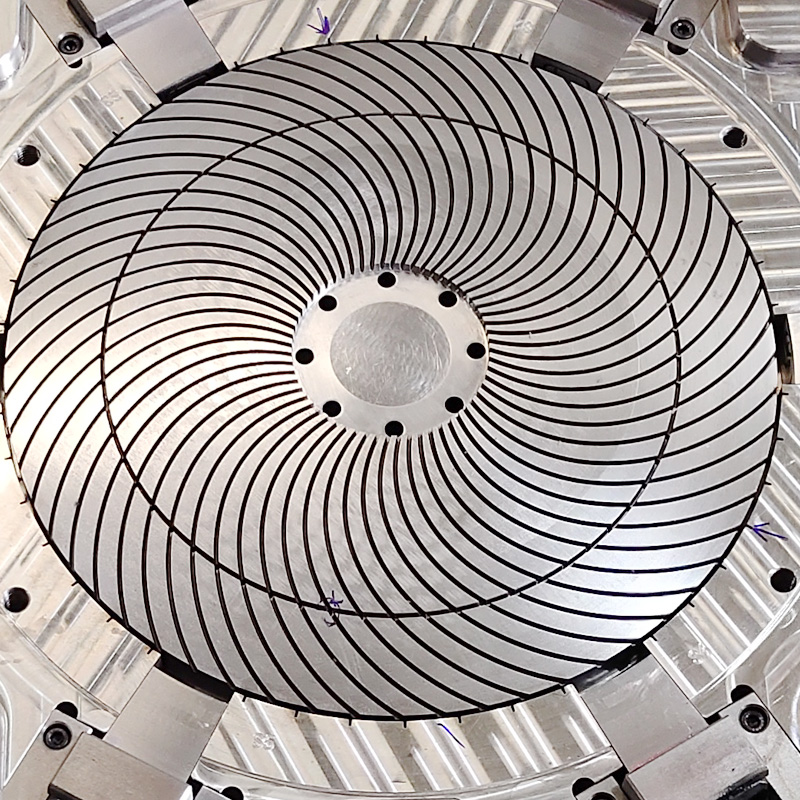 الشركات الخاصة تفعل دورهم للقتال ضد Covid-19