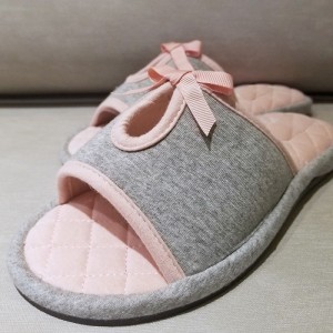 خياطة اللحف ثقب المفتاح الشريحة