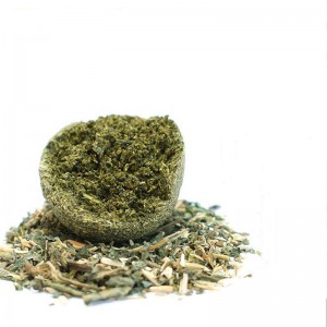 القط النعناع الكرة