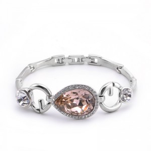 سوار الكريستال النمساوي على شكل قلب